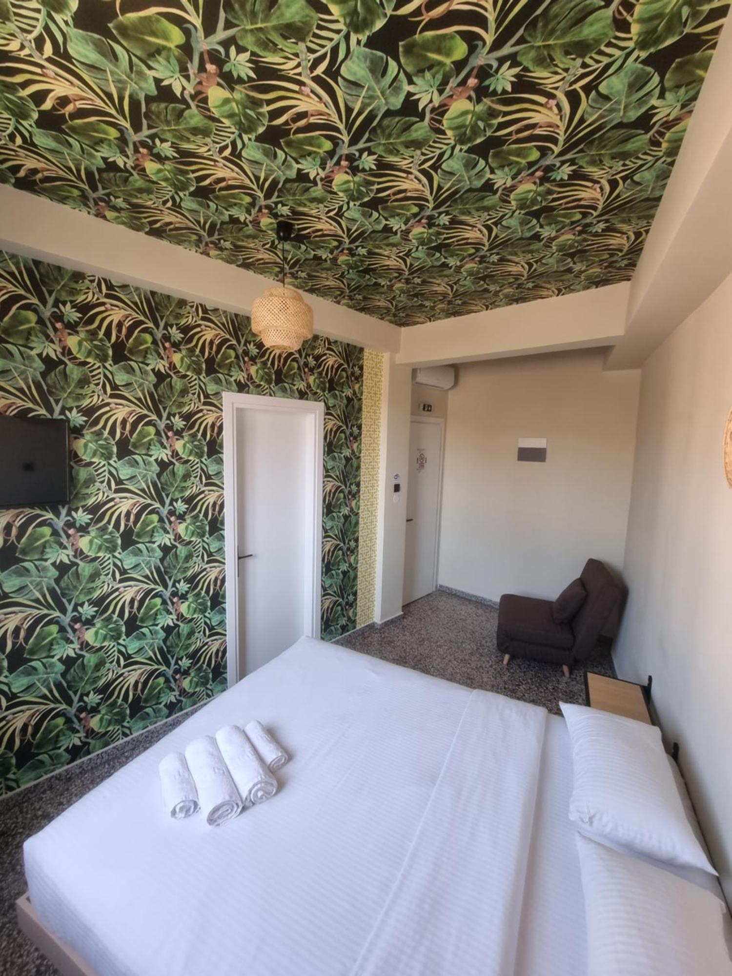 7Athens Aparthotel Exterior photo